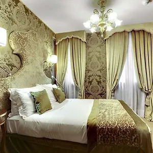 Casanova 4*, Velence Olaszország