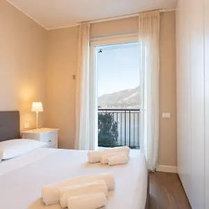 La Roseta Apartment Varenna