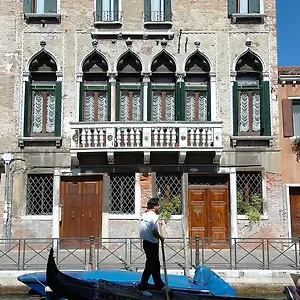 Palazzo Odoni 3*, Velence Olaszország