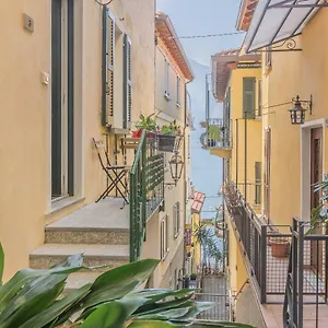 4 Pass Apartment Varenna