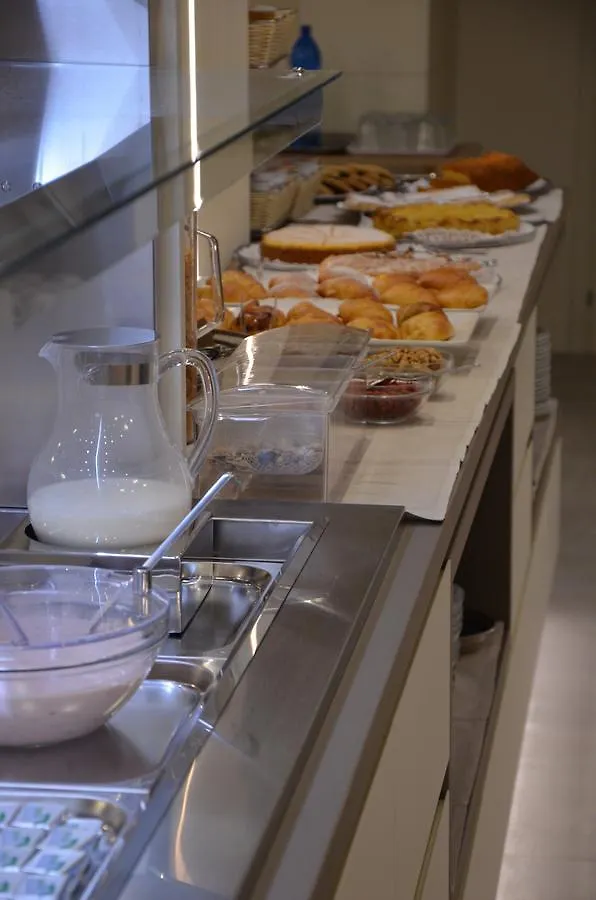 Hotel Victoria فيتشنزا 4*,  إيطاليا